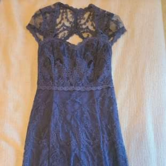 Navy Blue Lace Dress - Picture 1 of 3